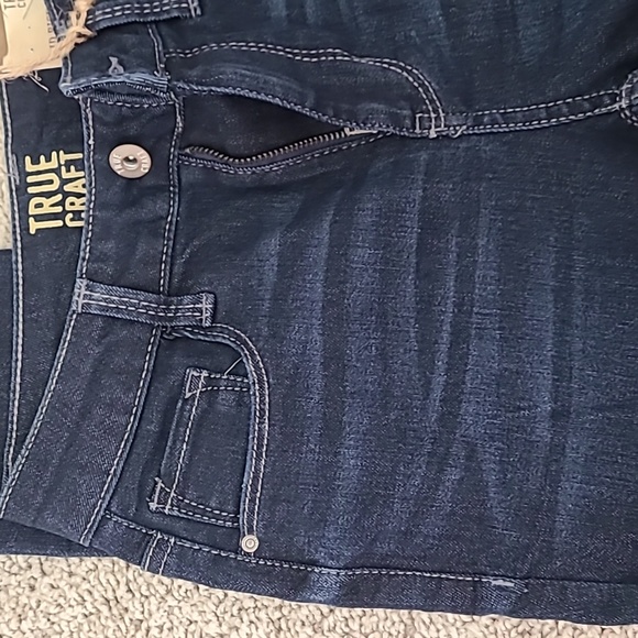 Mid Rise Skinny Jeans - Picture 14 of 14